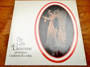 ♫ The Gifts of Christmas ♫ Near Mint 1981 Vinyl LP 🎅 Johnny Cash / Bing Crosby - Picture 1 of 3