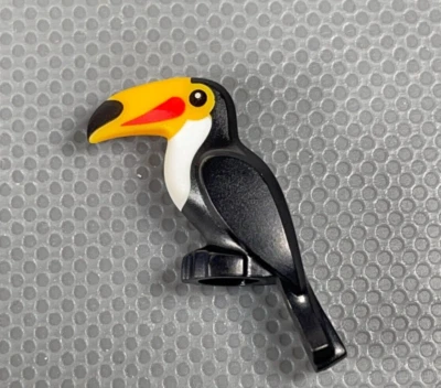 LEGO Minifigura Tucán Negro Pájaro Naranja y Rojo Pico Serie 22 Animal Observador de Aves Foto 1 de 4
