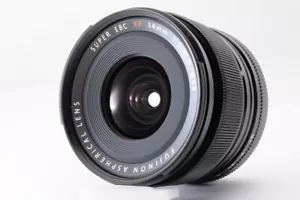Fujifilm XF 14mm f/2.8 R Super EBC Ultra Wide Angle FUJINON ASPHERICAL Lens - Picture 1 of 13