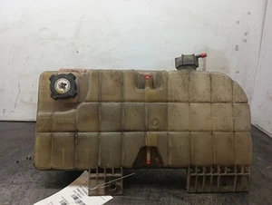 Kenworth T660 Radiator Coolant Reservoir (11739239 - Picture 1 of 12