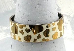 Bangle Bracelet Wide Cream Color Enamel and Shiny Gold Tone Hearts Vintage - Picture 1 of 6
