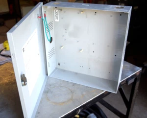 ALTRONIX 13" x 12.5" x 3" UL Electrical Enclosure Wall Mount Junction Box - Picture 1 of 15