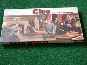 Vintage 1972 Clue Board Game Complete A Parker Brothers Game #45 Espanola - Picture 1 of 2