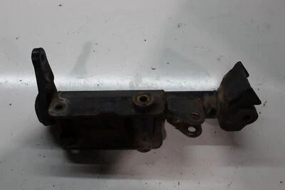 1994 ARCTIC CAT THUNDERCAT MOUNTAIN CAT LEFT FRONT STEERING ARM SPINDLE KNUCKLE - Image 1 of 4