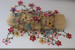 Multicolor Häkelkette mit Perlen - Lariat Halskette - Oya Halskette - Bild 1 von 4