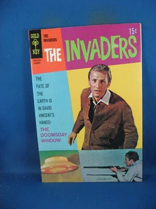 THE INVADERS 4 VF 1968 FOTO LLAVE DORADA CVR - Imagen 1 de 2