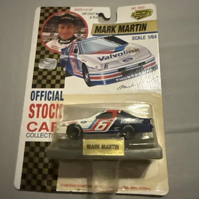 Mark Martin #6 Valvoline 1992 Road Champs 1:64 Scale Diecast(M) - Image 1 of 3