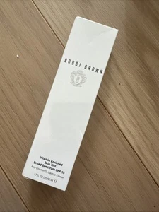 Bobbi Brown Vitamin Enriched Skin Tinted Moisturizer SPF 15 (Light 1) 1.7oz/50ml - Picture 1 of 3