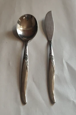 LA ROSE Stainless Wm A Rogers 6" Sugar Spoon & Master Butter Knife - Image 1 of 2