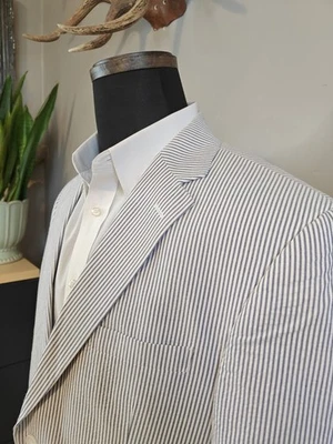 🇺🇲 Abrigo deportivo de algodón Seersucker de dos botones azul blanco Jos A Bank para hombre 42S Foto 1 de 4