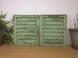 Pair Small Vintage Rustic French Green Wooden Louvered Window Shutters - Picture 1 of 6