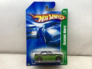 Hot Wheels TREASURE HUNTS 1 OF 12 CHRYSLER 300C sealed NIB CM7316 - Picture 1 of 4