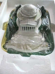 JEFFERSON MEMORIAL Danbury Mint Landmark Sculpture In Original Box - Picture 1 of 3