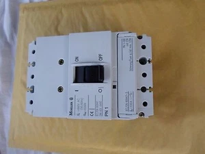 MOELLER PN1-100 100 AMP DREIPOLIGER MCCB-SCHUTZSCHALTER - Bild 1 von 1