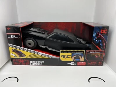RC Turbo Boost Batmobile aus The Batman mit Wheelie-Funktion & Fernbedienung DC - Bild 1 von 4