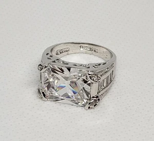 Uncas 925 Sterling Silver Cushion Cut Cubic Zirconia Stone Ring - Sz 7.5 - Bild 1 von 6