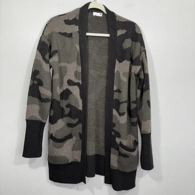 Suéter cárdigan camuflado abierto So para mujer talla mediana verde bolsillos informal acogedor Foto 1 de 4