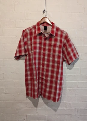 Mens The North Face S/S Check Shirt Red White Size medium - Image 1 of 4