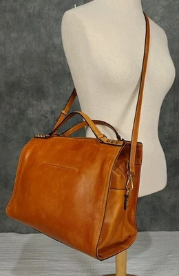 Bolso Bandolera Bolso de Cuero C&C California Bolso de Mujer Bronceado Británico Foto 1 de 4