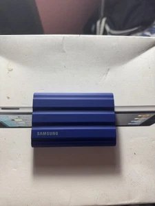 Samsung T7 Shield 2TB, USB 3.2, 2.5" External SSD - Blue (MU-PE2T0R/AM) - Afbeelding 1 van 3
