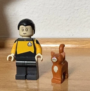 LEGO Minifig Dati Tenente Comandante di Star Trek USS Enterprise 10356 - Foto 1 di 3