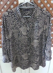 MARKS & SPENCER ANIMAL PRINT BLOUSE LONG SLEEVES CUFFS BUTTON FRONT SIZE 22 - Picture 1 of 4