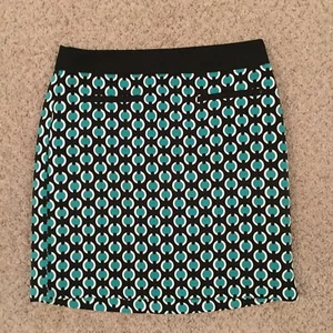 Worthington Petite Pencil Skirt Size 2P Green Black Geometric Lined - Picture 1 of 10