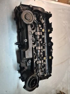 Coperchio bilanciere motore Toyota Avensis MK3 T270 2.0 Diesel D4-D 8576293 - Foto 1 di 12