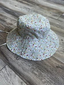 NWT Garden Sun Bucket Hat White With Floral Print Cotton Blend OS 15” - Picture 1 of 4