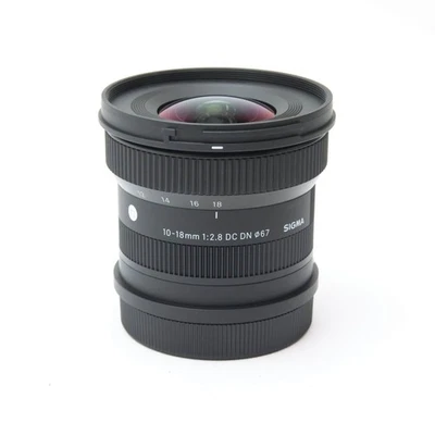 Sigma 10-18mm F/2.8 DC DN Contemporary (for L mount) -Near Mint- #330 - Image 1 of 4