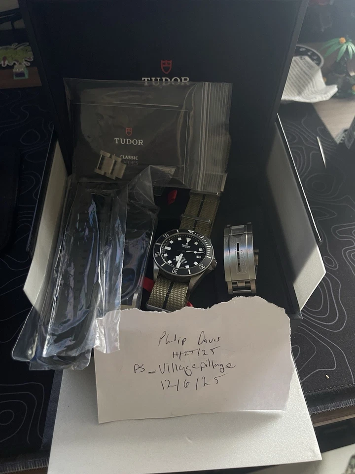 Tudor Pelagos 42mm Caja, Papeles, Pulsera, Correas Foto 1 de 1