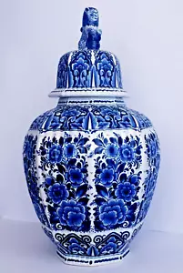 Antique DELFT XL GINGER JAR LIDDED VASE 21.7 INCHES HAND-PAINTED EXCELLENT - Picture 1 of 11