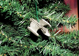 STAR TREK MICRO MACHINES CUSTOM ROMULAN SCOUT SHIP SILVER CHRISTMAS ORNAMENT - Picture 1 of 2