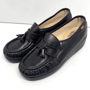 SAS Women's Black Leather Slip on Comfort Loafers Shoes Arch Support Size 8.5 W - Picture 1 of 11