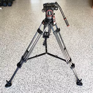 Manfrotto Carbon Fiber Tripod w/ Mid Spreader + Nitrotech N12 Fluid Head + Bag - Picture 1 of 18