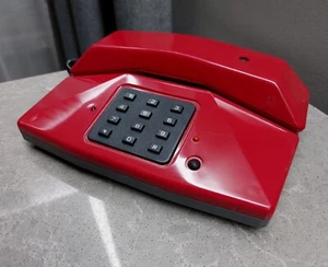 Vintage NOS UdSSR RODON Mid-Century Red Phone Dial Telephone Space Age - Photo 1/15