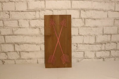 Flechas cruzadas rosas únicas de madera decoración de pared de dormitorio para niñas Foto 1 de 3