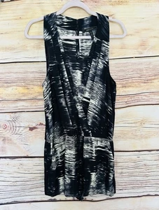 BCBGMaxAzria Black Combo Thalia V-Neck Printed Faux Wrap Sleeveless Romper M - Picture 1 of 12