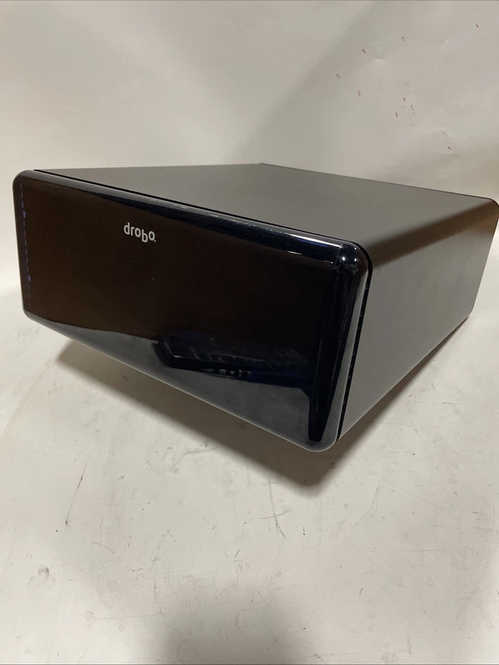 Data Robotics Drobo DroboElite DREL 1-A 8 Bay Storage Array (No Drives) - Image 1 of 4