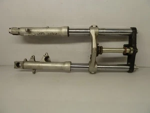 SUZUKI GSXR 600 750 SRAD FRONT FORKS SUSPENSION YOKES. - Picture 1 of 21