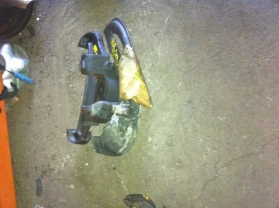 Nudillo husillo delantero camioneta Ford F350 85-91 Foto 1 de 4