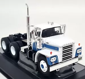 iXO 1/43 - Dodge LCF CT900 1960 White Diecast Scale Model Truck - Picture 1 of 6