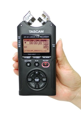 TASCAM DR-40 Linear PCM Digital Recorder - Image 1 of 4
