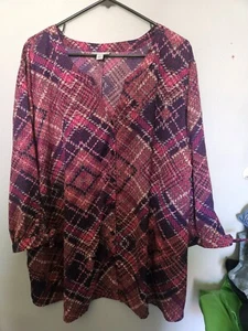 Catherines Top Women 3X Burgundy Geometric V Neck Button Up Shirt Tie Sleeve - Imagen 1 de 7