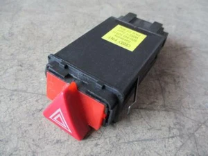 Warnblinkschalter Audi A4 B5 FACELIFT 8D0941509H Schalter Taster Warnblinker - Bild 1 von 4
