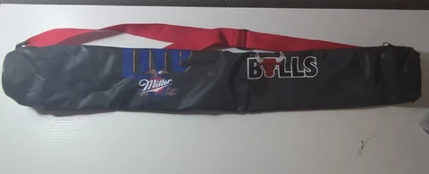 Vintage Chicago Bulls Miller Lite 27 inch Insulated Beer Can Sleeve Bag - RARE Cover