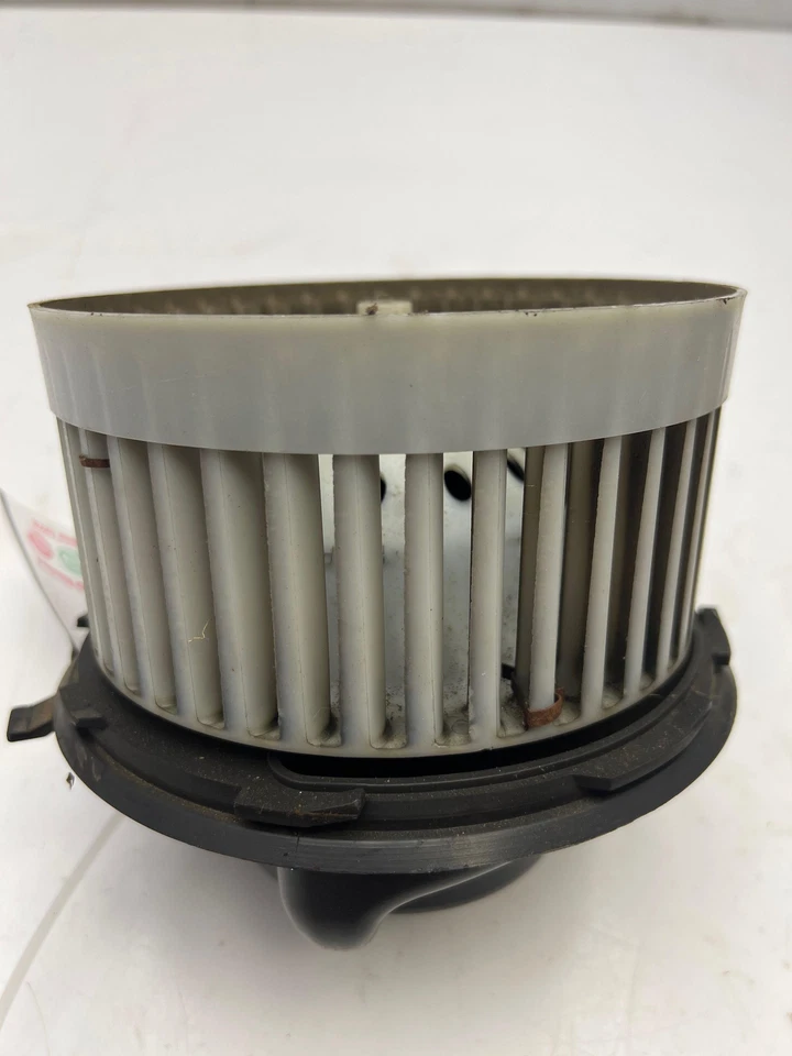 1999 - 2002 Silverado Sierra 1500 2500 aquecedor motor soprador CA FABRICANTE DE EQUIPAMENTO ORIGINAL 19153680 - Imagem 1 de 4