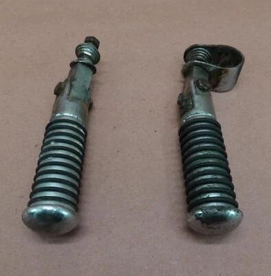 SUZUKI Intruder VL1500 1998-2004 reposapiés carretera clavijas juego peldaños par Foto 1 de 4