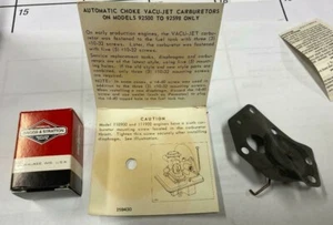 OEM Briggs & Stratton Genuine Carburetor Overhaul Kit 494622 - Picture 1 of 3