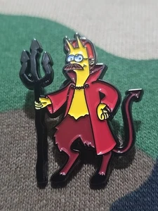 Prendedor de solapa esmaltado diablo Ned Flanders Treehouse of Horror de Los Simpson** - Imagen 1 de 4